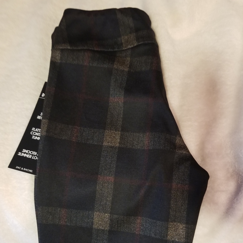 Pants - Picture 3 of 4